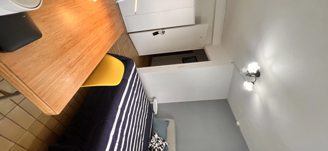 Room 1