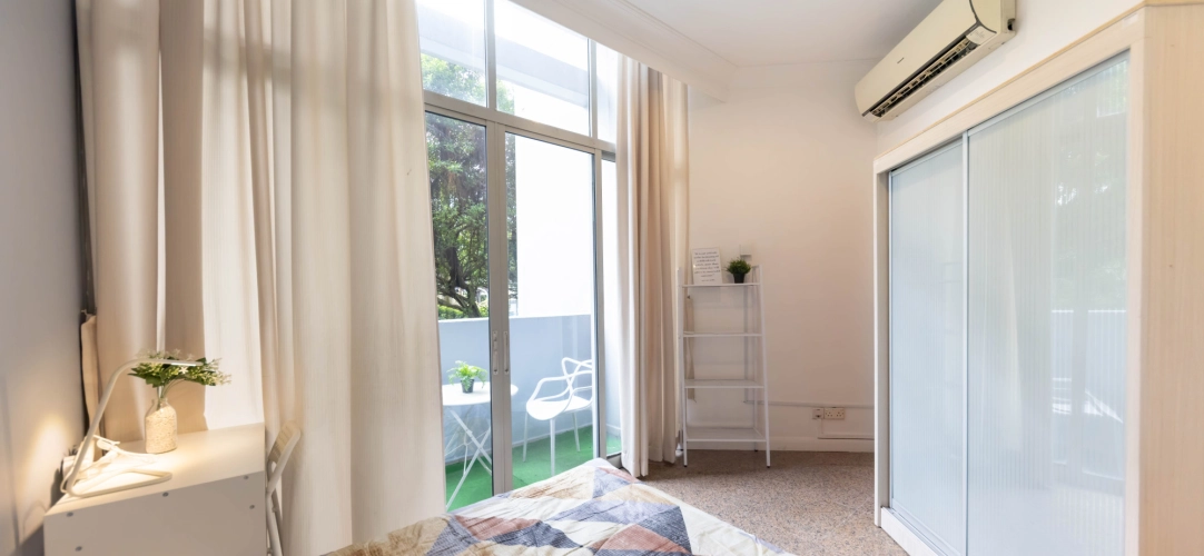 Room 2 - Common room