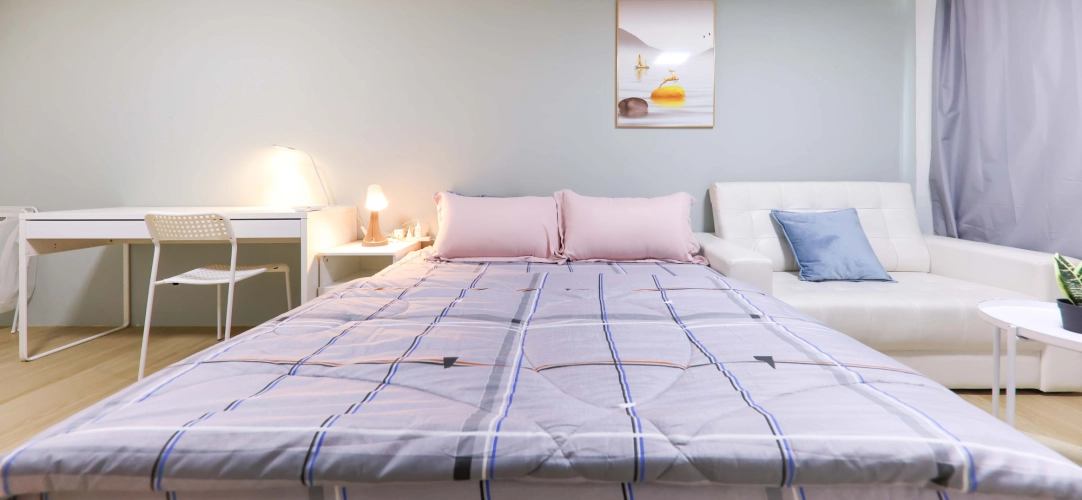 Room 5 - Common Room