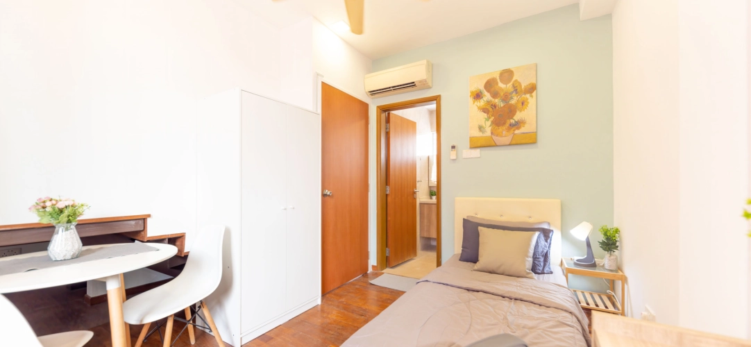 Room 6 - Master Room