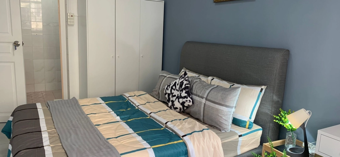 Room 1